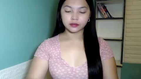 Snapshot of girlthatuneedxxx chatting on 11-28-25, 07:16 Rhaine online show from 11-28-25, 07:16