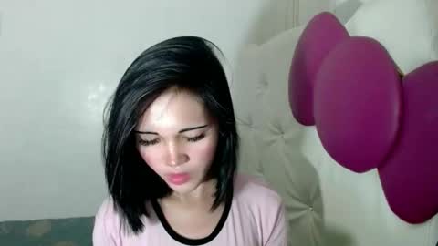 Divine online show from 10-11-25, 04:55