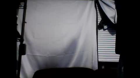 Snapshot of girthybat chatting on 12-15-25, 06:28 girthybat online show from 12-15-25, 06:28