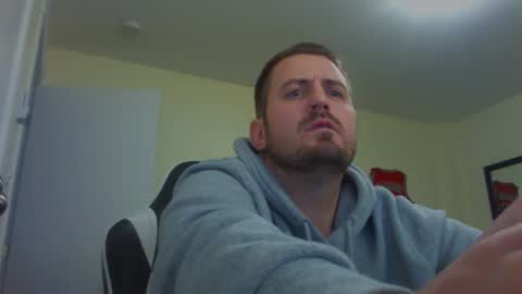 Snapshot of girthylax51 chatting on 01-01-25, 08:02 BIG K online show from 01-01-25, 08:02