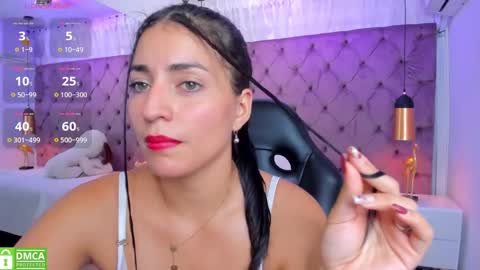 GISELA online show from 01-10-25, 05:34