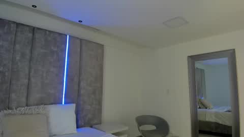     online show from 02-15-25, 11:17