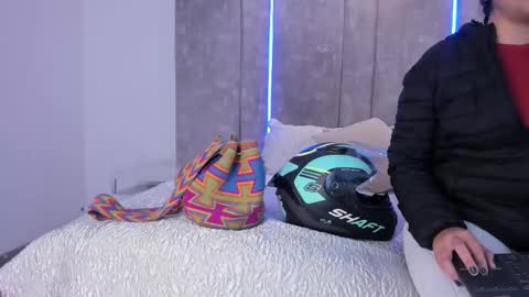     online show from 02-27-25, 12:02