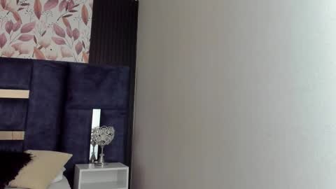     online show from 10-01-25, 10:10