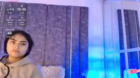     online show from 12-23-25, 10:35