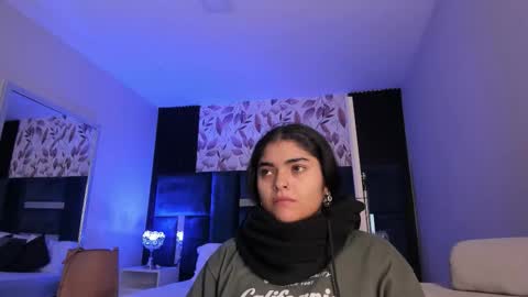     online show from 02-06-26, 11:57