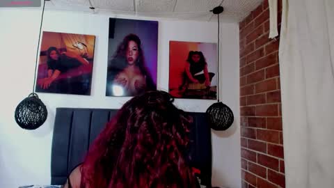  Kylie  online show from 11-02-25, 01:30