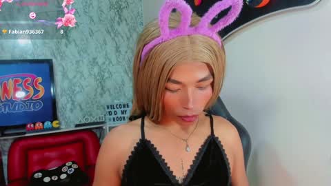 Snapshot of gisele_fox chatting on 02-27-25, 12:54 Gisel online show from 02-27-25, 12:54