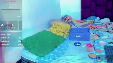 Gisel online show from 07-28-26, 07:39