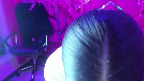 Snapshot of gisell_squirt chatting on 10-28-25, 11:47 gisell_squirt online show from 10-28-25, 11:47