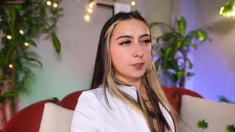 Giselle online show from 04-12-26, 07:52