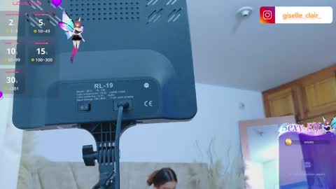 giselleclair online show from 04-13-26, 05:35