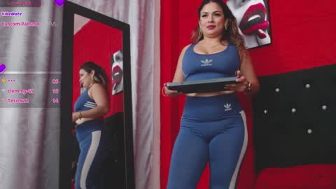 Gissell Saenz online show from 01-26-25, 01:09