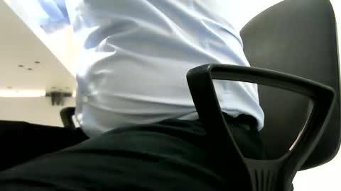 Snapshot of gitano691 chatting on 01-12-26, 02:33 gitano691 online show from 01-12-26, 02:33