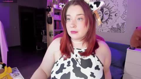 AlexaMillis online show from 02-20-25, 07:41