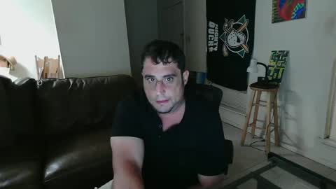 gitmehard008 online show from 09-18-25, 04:36