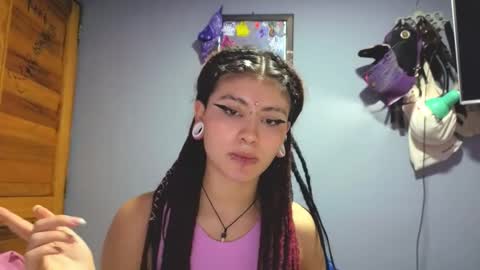 Giulietta online show from 03-17-26, 04:28