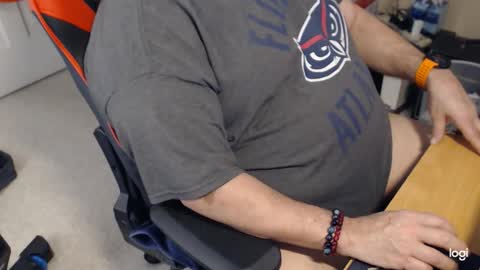 Snapshot of gizmo706 chatting on 02-05-26, 04:33 gizmo706 online show from 02-05-26, 04:33