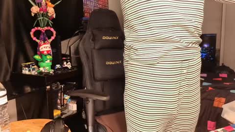 Snapshot of glaceon9 chatting on 02-07-25, 09:37 glaceon9 online show from 02-07-25, 09:37