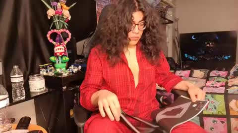 Snapshot of glaceon9 chatting on 02-11-25, 03:08 glaceon9 online show from 02-11-25, 03:08