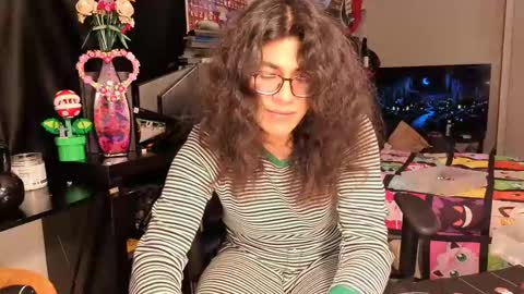 Snapshot of glaceon9 chatting on 02-17-25, 08:30 glaceon9 online show from 02-17-25, 08:30