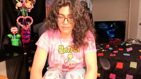 Snapshot of glaceon9 chatting on 02-22-25, 01:00 glaceon9 online show from 02-22-25, 01:00