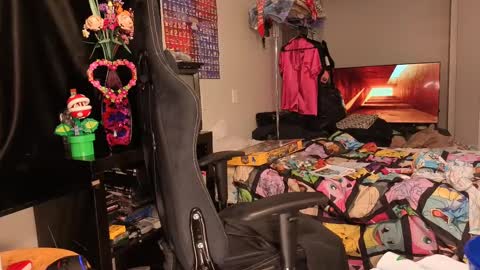 Snapshot of glaceon9 chatting on 03-01-25, 02:34 glaceon9 online show from 03-01-25, 02:34