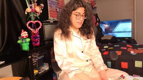 Snapshot of glaceon9 chatting on 03-02-25, 07:10 glaceon9 online show from 03-02-25, 07:10