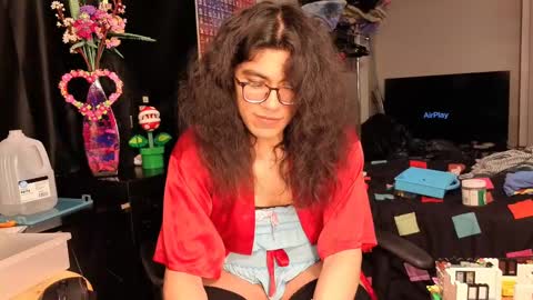 Snapshot of glaceon9 chatting on 03-09-25, 12:42 glaceon9 online show from 03-09-25, 12:42