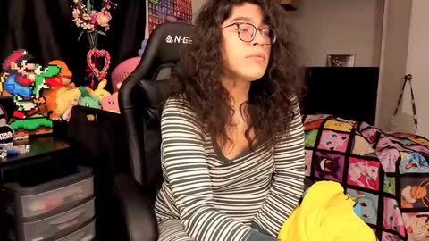 Snapshot of glaceon9 chatting on 09-28-25, 05:57 glaceon9 online show from 09-28-25, 05:57