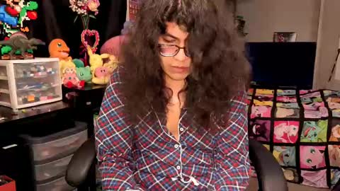 Snapshot of glaceon9 chatting on 09-30-25, 02:22 glaceon9 online show from 09-30-25, 02:22