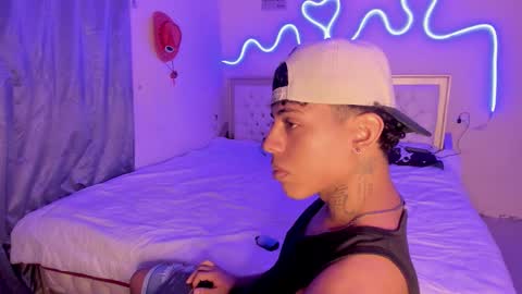 only for you bby  online show from 10-14-25, 08:20