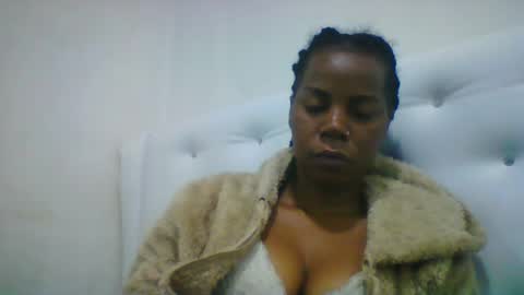 Snapshot of gladie46 chatting on 07-21-26, 03:53 gladie46 online show from 07-21-26, 03:53