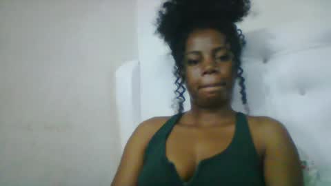 Snapshot of gladie46 chatting on 07-22-26, 11:18 gladie46 online show from 07-22-26, 11:18