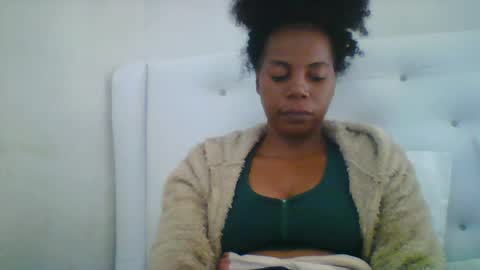 Snapshot of gladie46 chatting on 07-24-26, 10:46 gladie46 online show from 07-24-26, 10:46