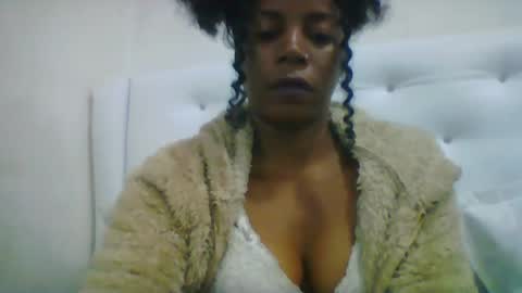 Snapshot of gladie46 chatting on 07-28-26, 02:13 gladie46 online show from 07-28-26, 02:13