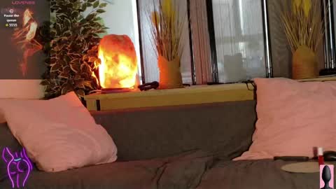 Pauline online show from 04-26-26, 07:39