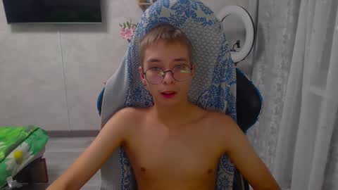 Eugene and Damian online show from 03-02-26, 06:26