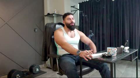 Matthew .. for short call me Matt online show from 12-22-24, 08:05