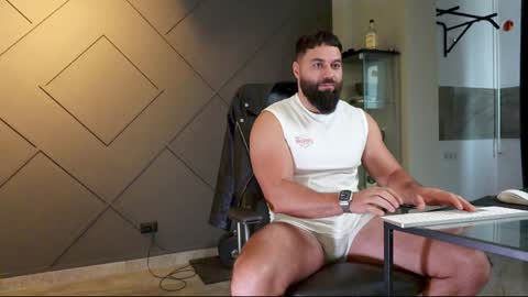 Matthew .. for short call me Matt online show from 01-12-25, 07:11