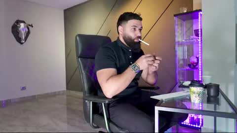 Matthew .. for short call me Matt online show from 03-08-25, 09:06