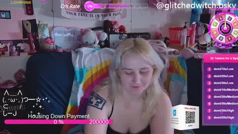 Glitch online show from 01-07-25, 02:41