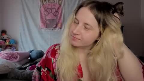 Glitch online show from 01-06-26, 08:01