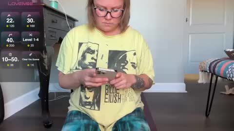 GlitterKitty 108 online show from 12-06-24, 02:17