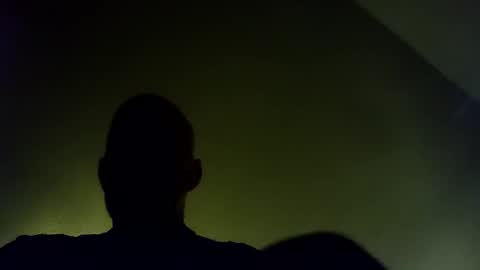 Snapshot of glizzy4u chatting on 11-03-25, 11:33 glizzy4u online show from 11-03-25, 11:33