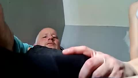 Snapshot of glizzy4u chatting on 02-23-26, 03:09 glizzy4u online show from 02-23-26, 03:09