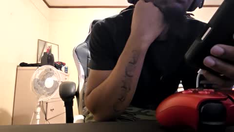 glomightyj online show from 04-20-26, 03:53
