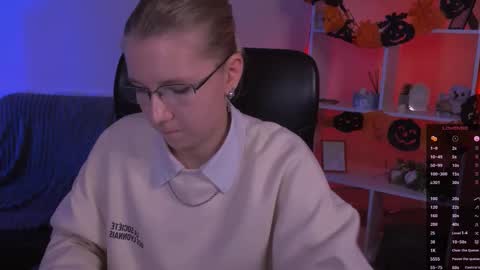 Snapshot of gloria_bubble chatting on 11-01-25, 07:49 your dream online show from 11-01-25, 07:49