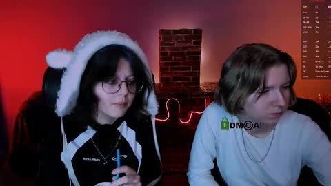 Snapshot of gloria_bubble chatting on 12-20-25, 08:05 your dream online show from 12-20-25, 08:05