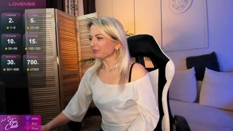 Gloria online show from 12-12-24, 02:44